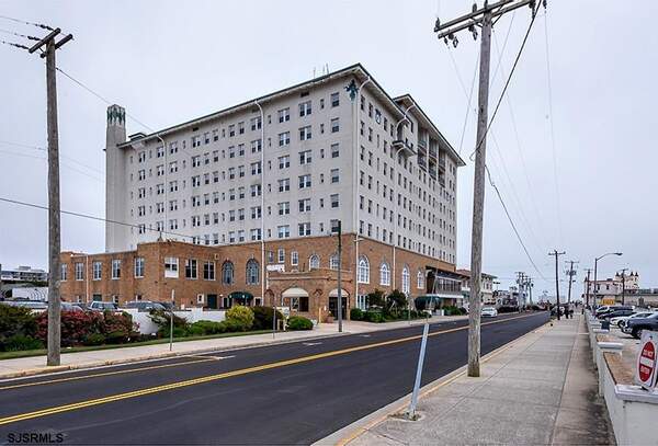 719 E 11th Street #810, Ocean City, NJ 08226