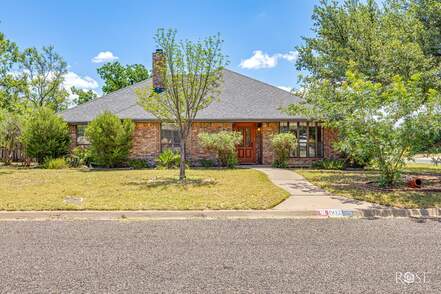listing_246356858_image