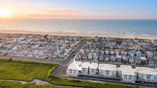4306 West Ave #9, Ocean City, NJ 08226
