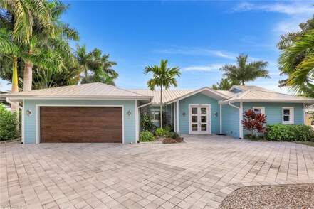 listing_242582129_image