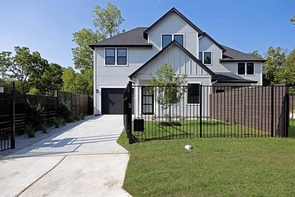 313 Hackberry B, Austin